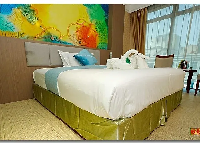 Pristine * Manilla