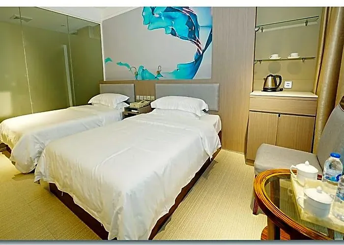 Hotel Pristine *